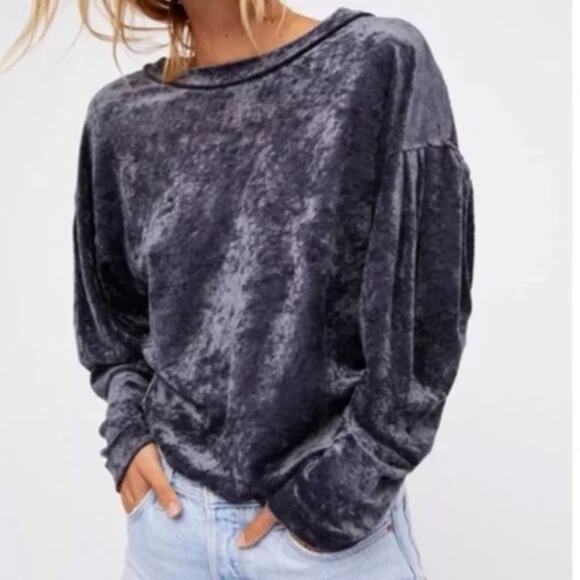Free People Tops - We The Free People Charcoal Crushed Velvet Puff Sleeve Boatneck Top S EUC